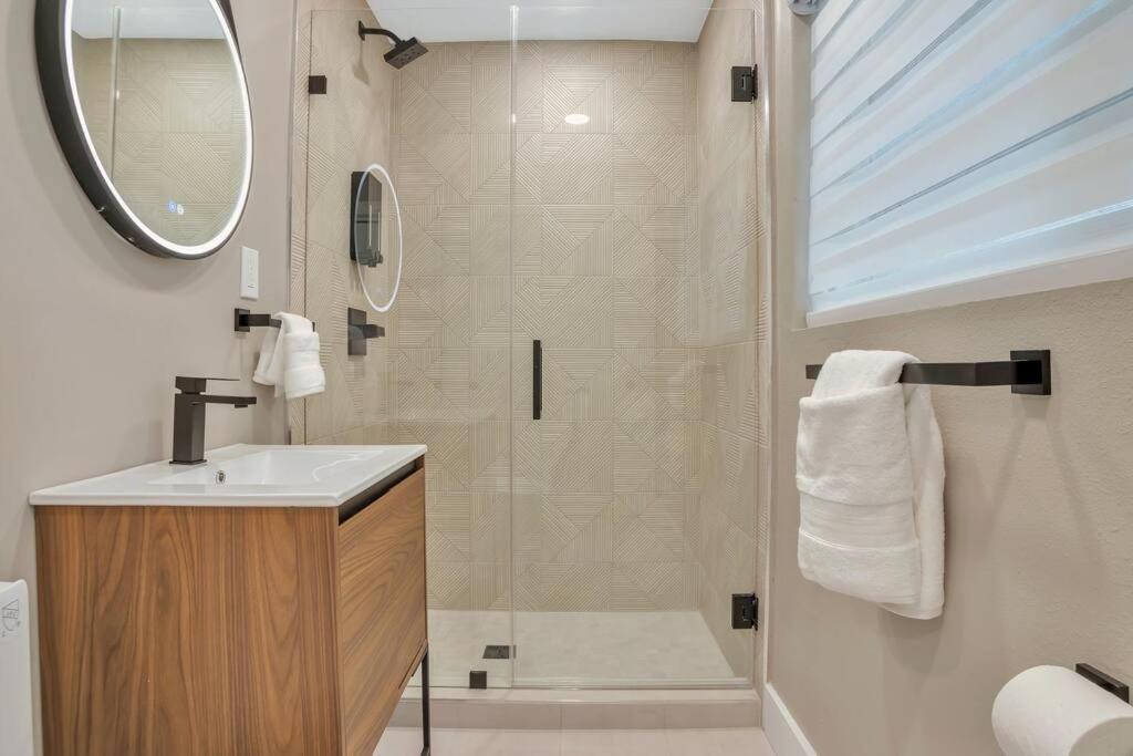 Stunning 2 Story Villa With Pool Fort Lauderdale Luaran gambar