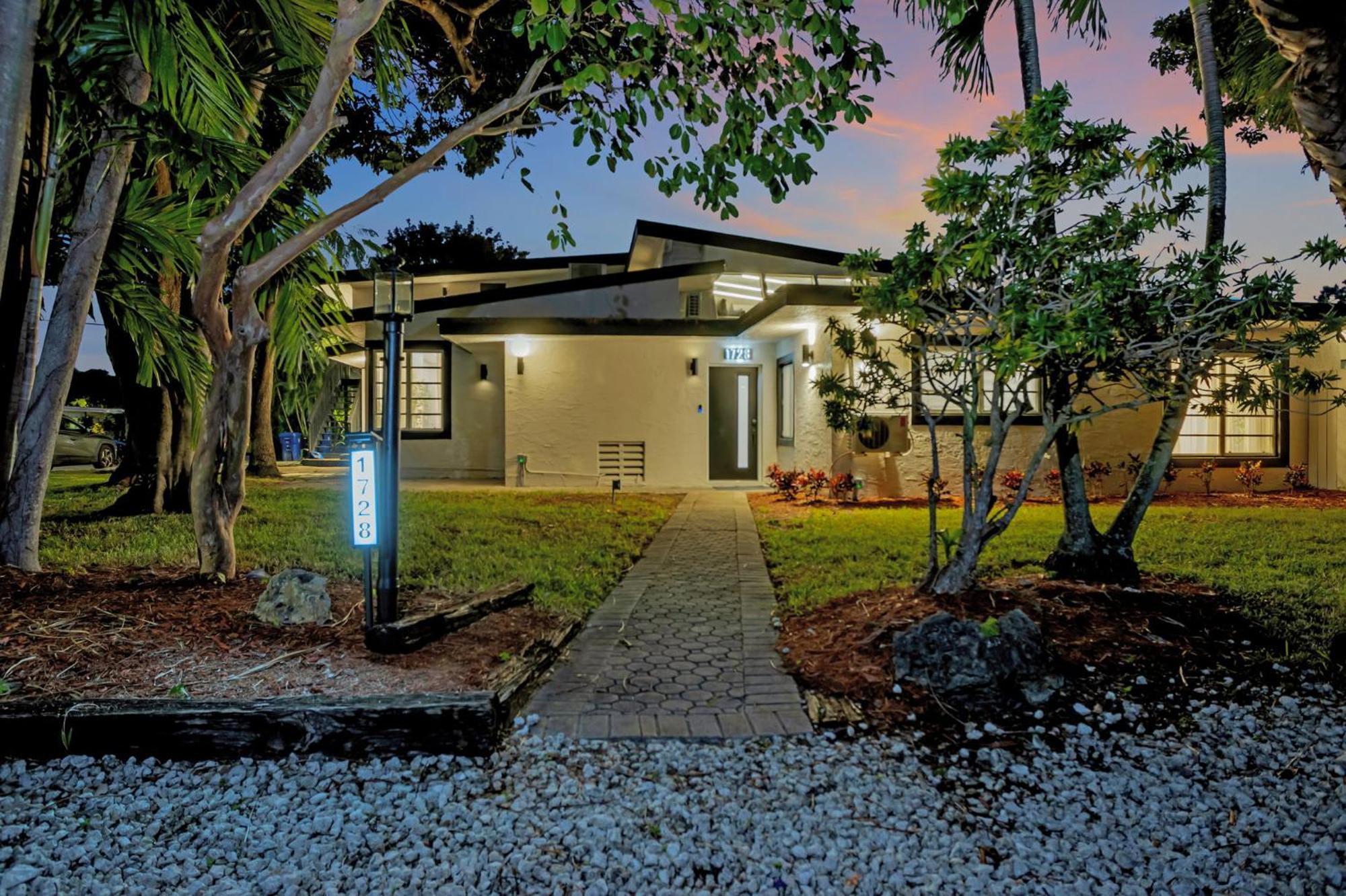 Stunning 2 Story Villa With Pool Fort Lauderdale Luaran gambar